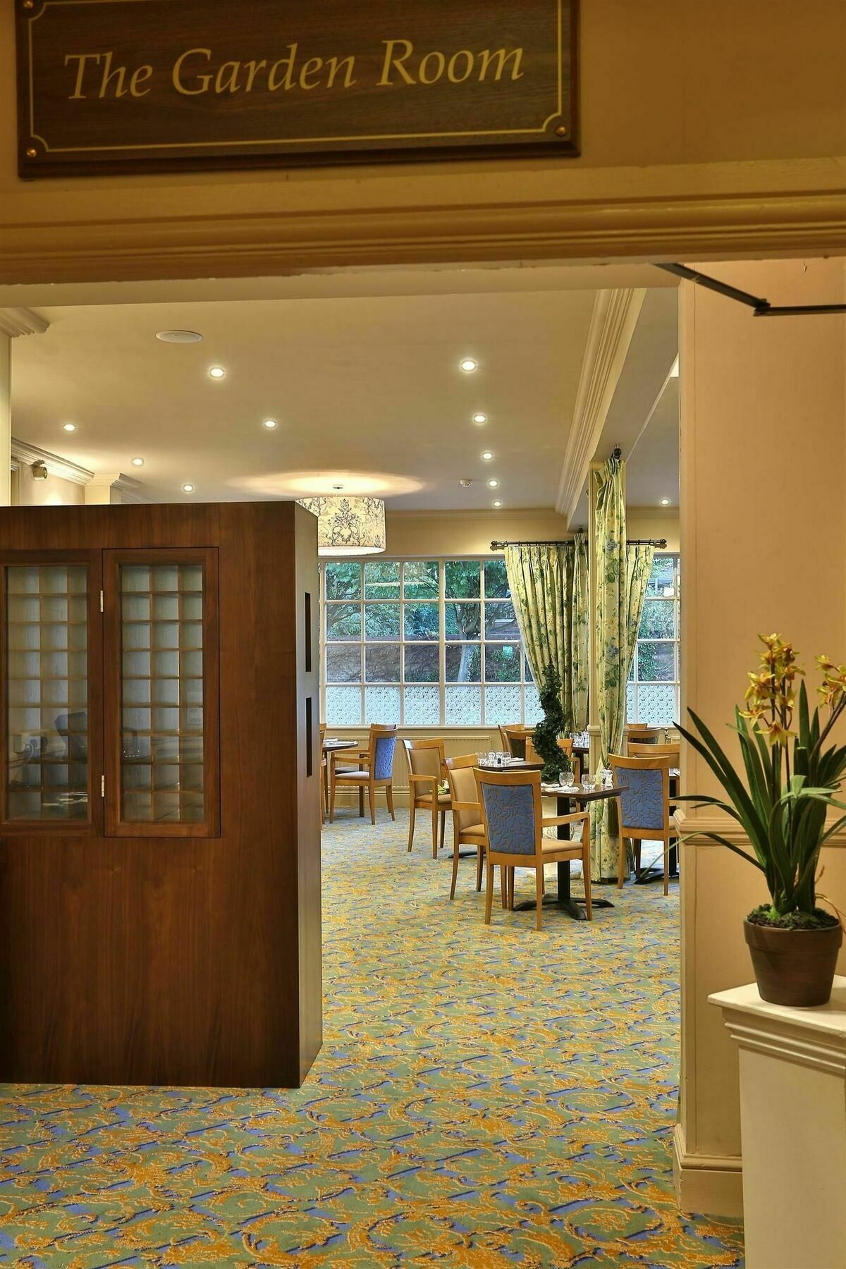 Reigate Manor Hotel Exterior foto